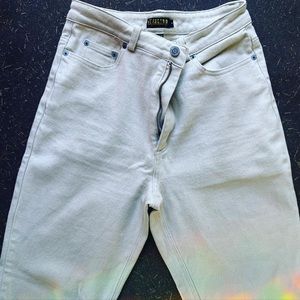 Cream Georgio high waisted stretch mom jeans🐢